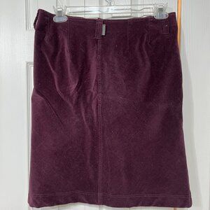 Royal Robbins Wm 4 Plum Corduroy Unlined Cotton Blend Skirt w/Belt loops Preppy